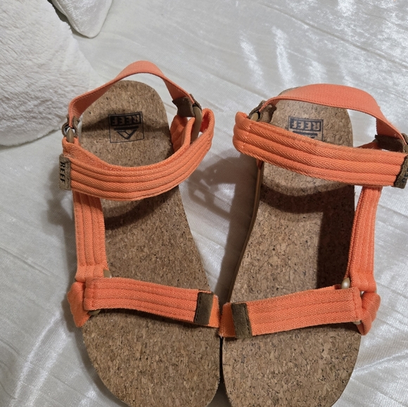 Reef Womens Sandles Size 8 EUC Worn Once! - Picture 5 of 7